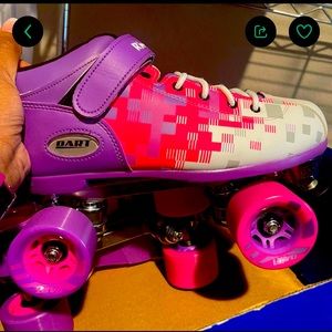 Dart Riddle Pink And Purple Women Skates Size 8